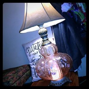 Glass two tier /light pink lamps/light bottom as w